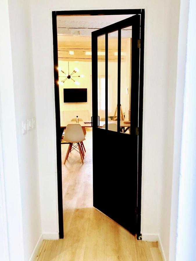 Une Maison Design Dans Le Centre Ville Foix Eksteriør billede